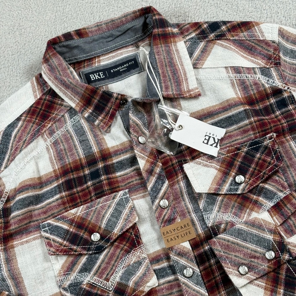 BKE Mens Standard Fit Plaid Snap Front Western Shirt Burgundy Tan Small